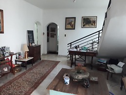 Cozy Demi Suite In Friendly House