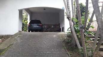 Cozy Demi Suite In Friendly House