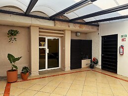 House Hotel Stadium