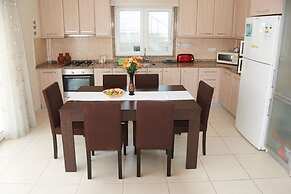 Spacious 2 Bed 2 Bath Home in one of Side's Most Popular Communities