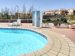 Central Apartment With Sea Views