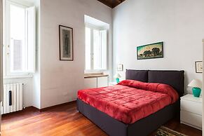 Luxury Trevi Apartment