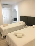 Outstanding Villa With Heated Pool