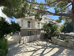 Room in Studio - Beautiful Room in Limenaria, Only Five Minutes Away F