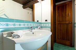 Upscale Central Amalfi Apartment In 19th-century Building