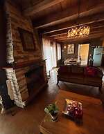 Beautiful Cabin Downtown Tapalpa Oven Mud Barbecue Grill 4 Room 12 ppl