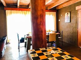 Beautiful Cabin Downtown Tapalpa Oven Mud Barbecue Grill 4 Room 12 ppl