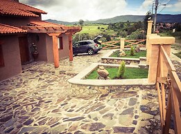 Beautiful Cabin Downtown Tapalpa Oven Mud Barbecue Grill 4 Room 12 ppl