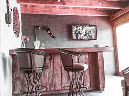 Beautiful Cabin Downtown Tapalpa Oven Mud Barbecue Grill 4 Room 12 ppl