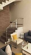 Luxury House With all the Amenities Gym Seg Aa cal Pool Tv Wifi