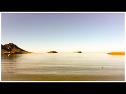 Big House Pool Grill, 4 Bedrooms 12 ppl AC Ocean View TV Wifi