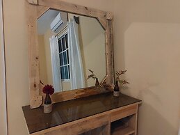 Executive Suite - Apartment 7 in Villa Coconut