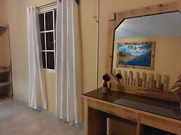 Executive Suite - Apartment 7 in Villa Coconut