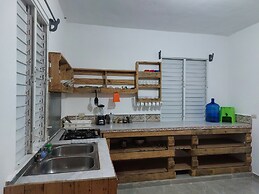 Executive Suite - Apartment 7 in Villa Coconut