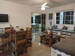 Executive Suite - Apartment 7 in Villa Coconut