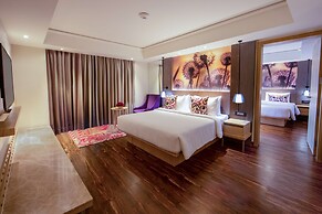 THE GAURS SAROVAR PREMIERE