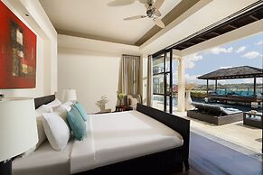 Villa Jamalu by Nakula