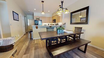 Mammoth Green 102 Amazing Unit, 300 Yards to Eagle Lifts Underground P