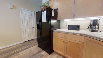 Mammoth Green 102 Amazing Unit, 300 Yards to Eagle Lifts Underground P