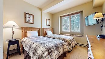 Mammoth Green 102 Amazing Unit, 300 Yards to Eagle Lifts Underground P