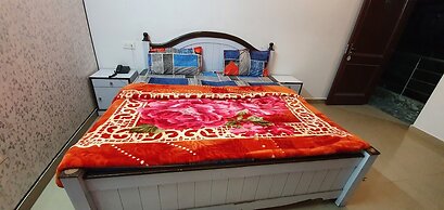 Delhi Homes By Lujo Hotels