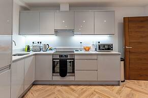 Celador Apartments - Wellington House