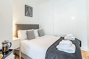 Celador Apartments - Wellington House