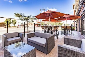 Cobblestone Hotel & Suites - Superior Duluth