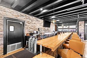 Cobblestone Hotel & Suites - Superior Duluth