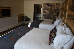 Horseshoe Bend Motel