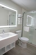 Heritage House Inn on Cape Cod