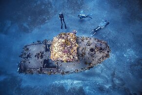 Golden Rock Dive And Nature Resort