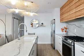 Luxury Cardiff By-the-sea Ocean View Parkhouse