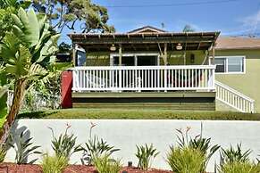 Cozy Cardiff-by-the-sea Ocean View Seacottage