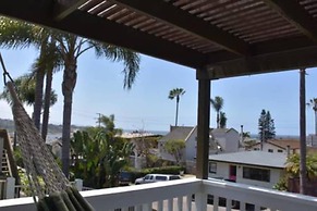 Cozy Cardiff-by-the-sea Ocean View Seacottage