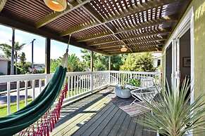 Cozy Cardiff-by-the-sea Ocean View Seacottage