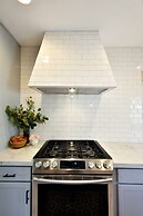 Cozy Cardiff-by-the-sea Ocean View Seacottage