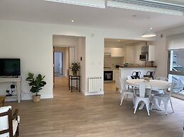 Fantastico Duplex Con Jardin y Piscina