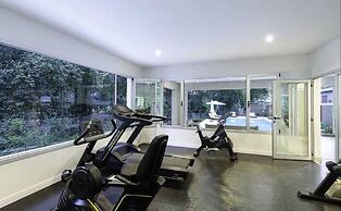 Fantastico Duplex Con Jardin y Piscina