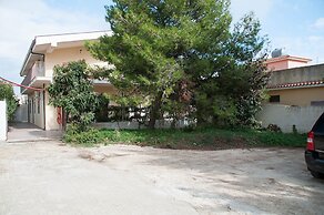 Beautiful 1-bed House in Avola