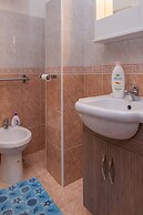 Beautiful 1-bed House in Avola