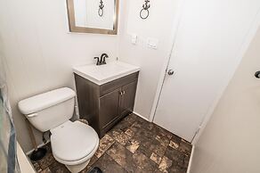 Summer Winds 202e 2 Bedroom Condo by Redawning