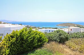 Home with View of Agios Ioannis in Tinos