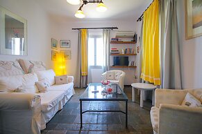 Home with View of Agios Ioannis in Tinos