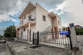 Terra di Meteora Suites 1