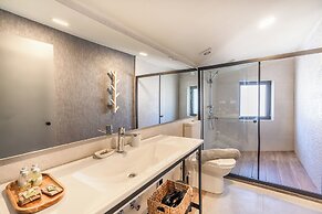 Payava Hotel by True Blue