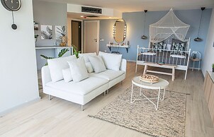 Payava Hotel by True Blue