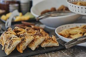 Payava Hotel by True Blue