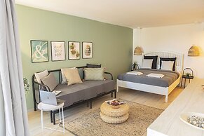 Payava Hotel by True Blue