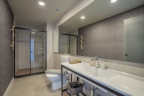 Payava Hotel by True Blue